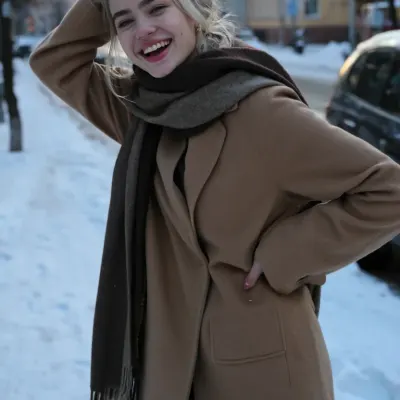 Альбина, 21